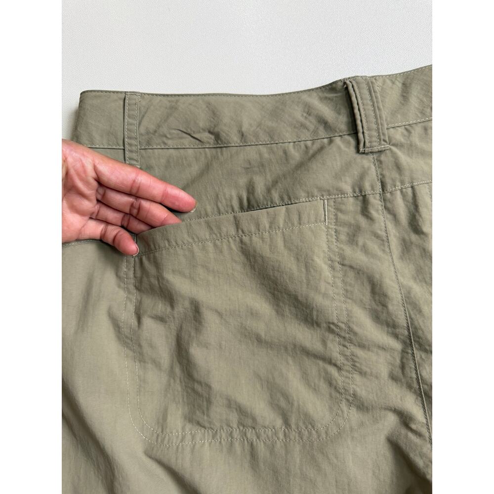 REI Co-op Women's Beige Sahara Cargo Hiking Bermuda Shorts Size 12 - Picture 7 of 13